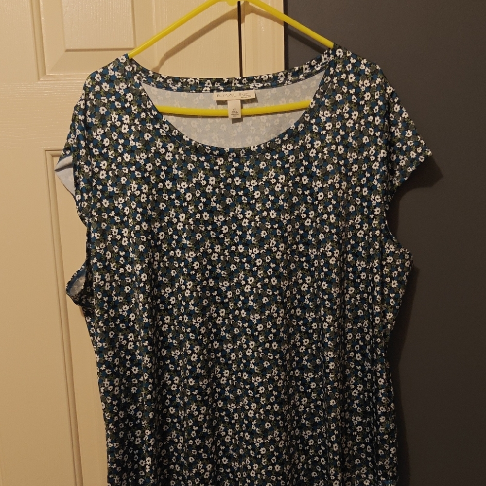 Women’s Floral Scoop Neck Top - Teal/Blue